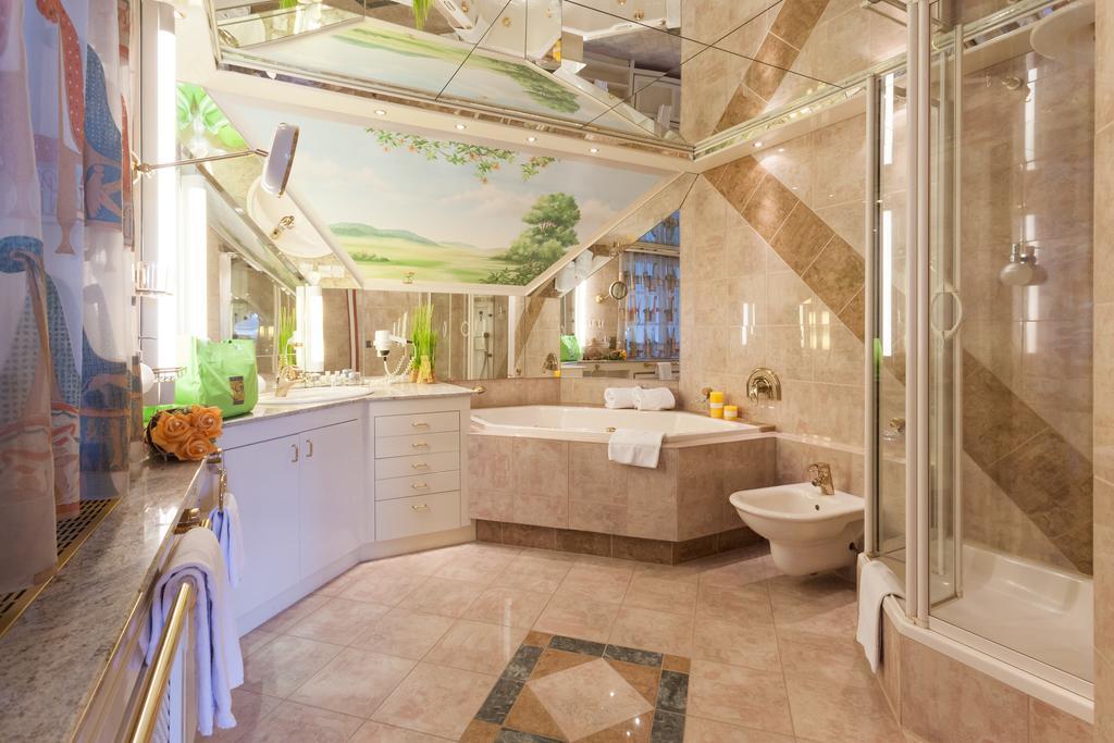 Villa Katharina Penthouse Wohnung วิลลิงเงิน ห้อง รูปภาพ