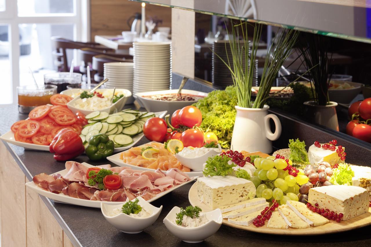 Villa Katharina Penthouse Wohnung วิลลิงเงิน ภายนอก รูปภาพ